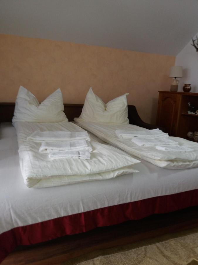 Großes Doppelzimmer