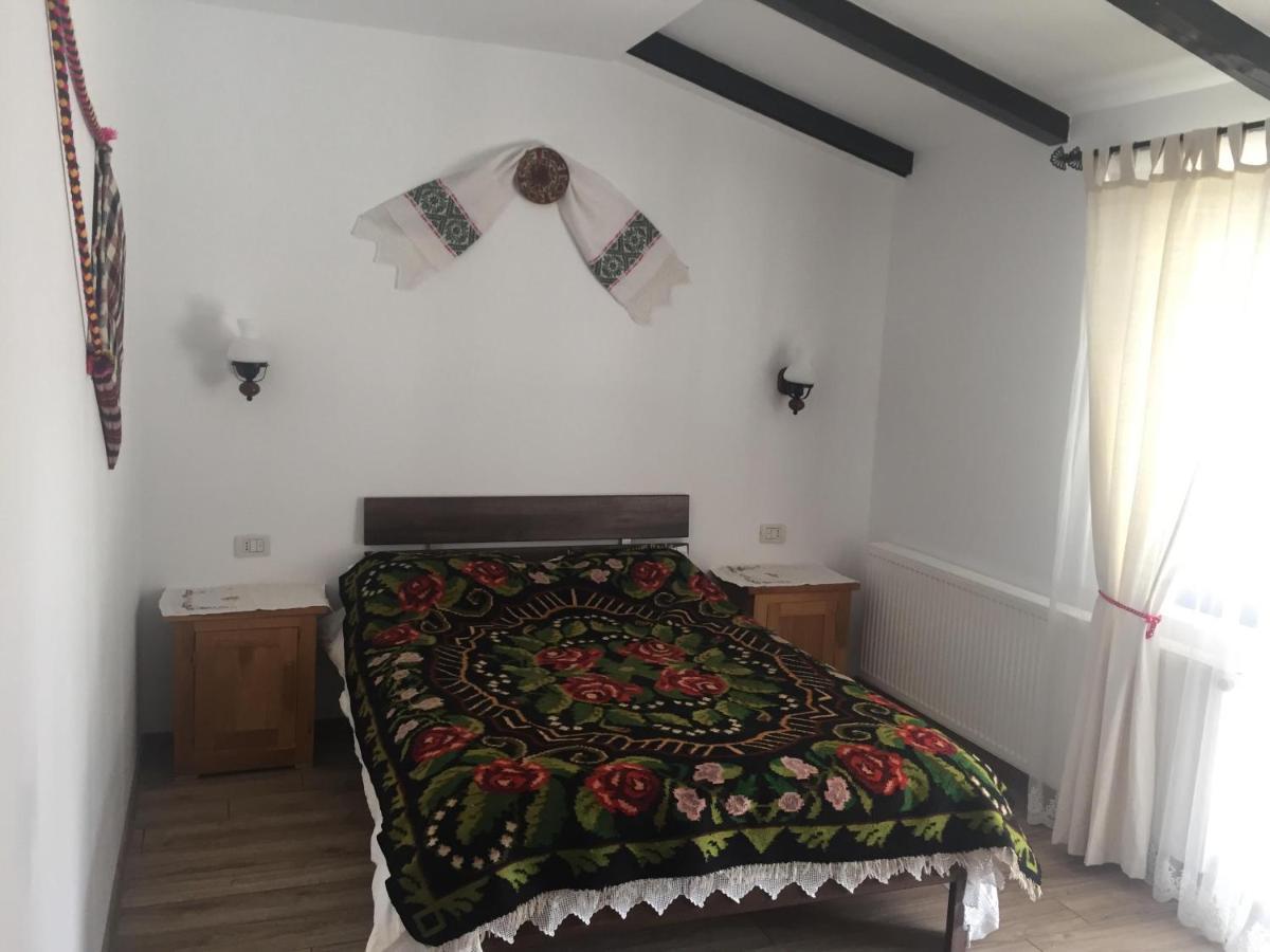 Cameră dublă cu balcon