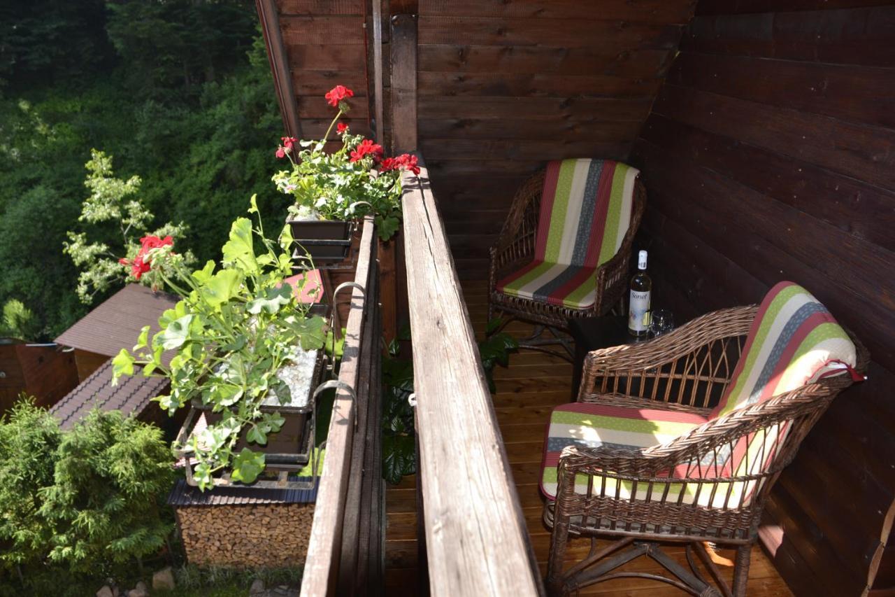 Cameră dublă cu balcon