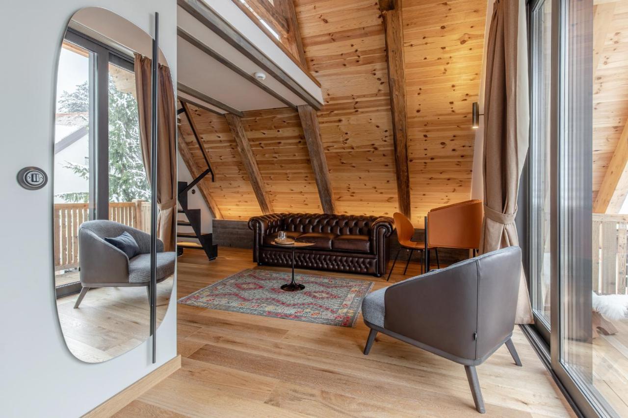 Suită King cu balcon