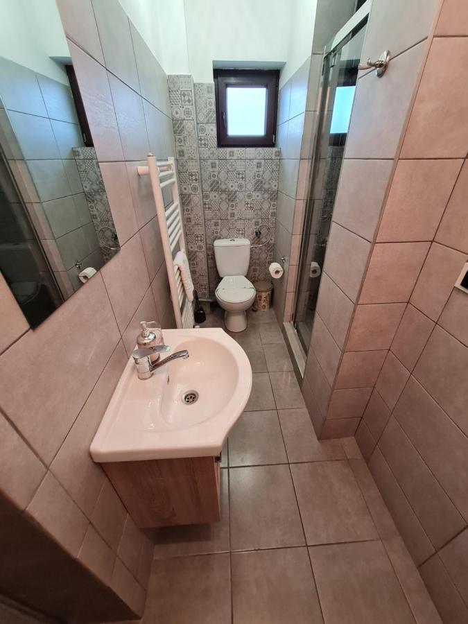 Cameră triplă cu balcon