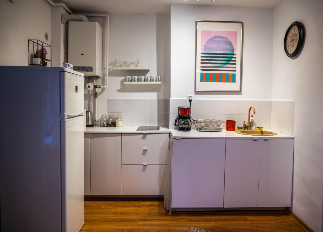 Studio Apartment