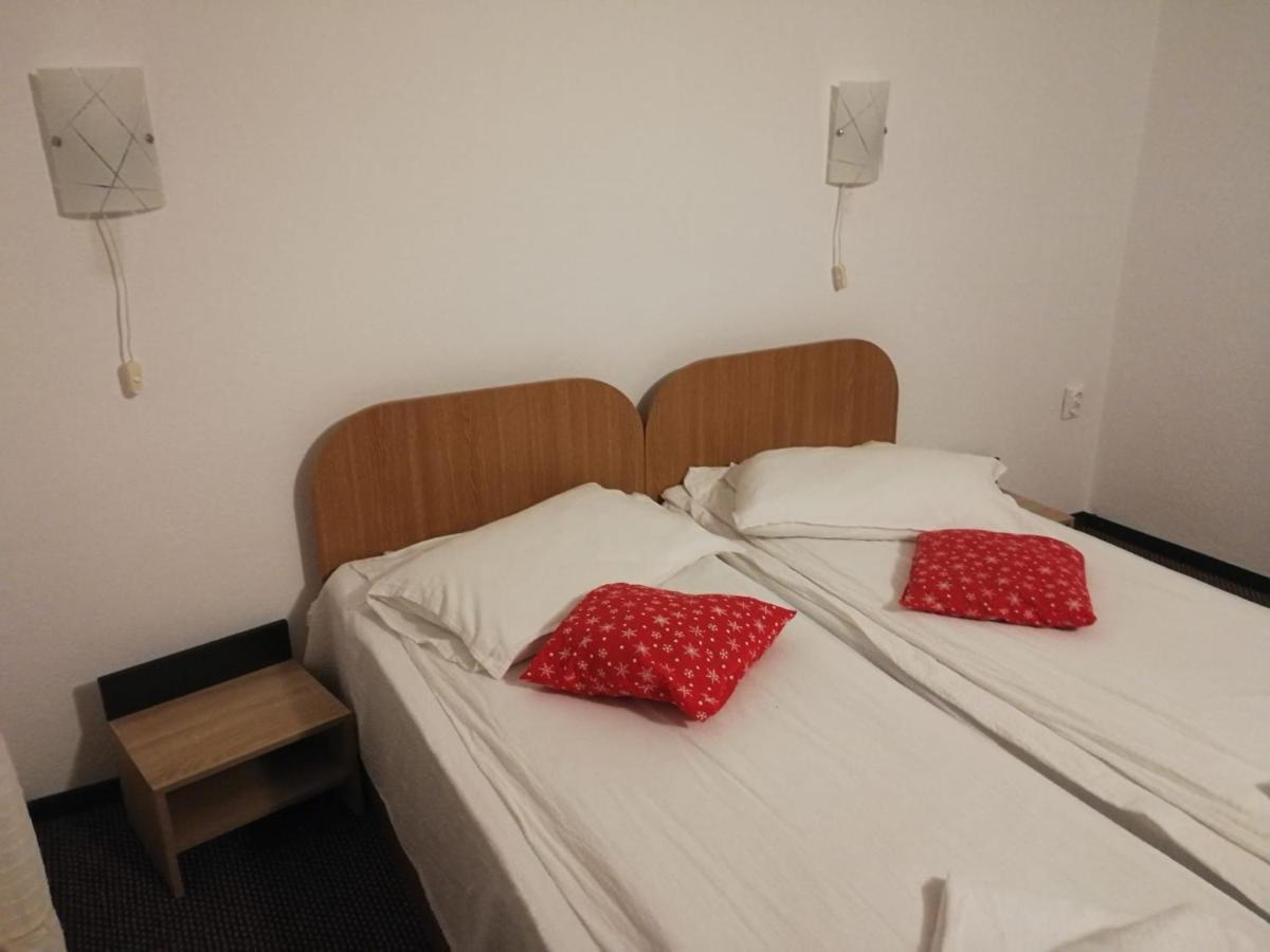Apartament cu 3 dormitoare