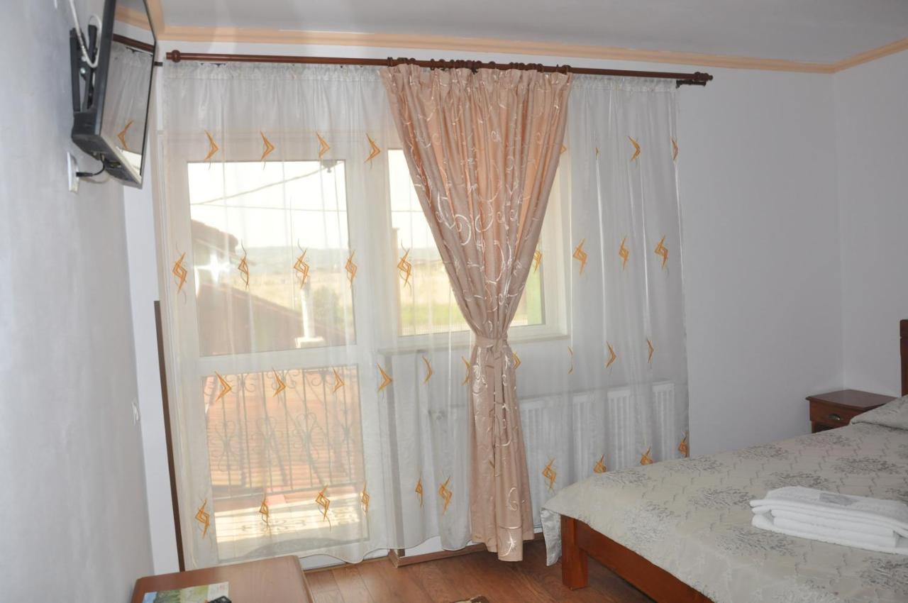 Cameră dublă cu balcon