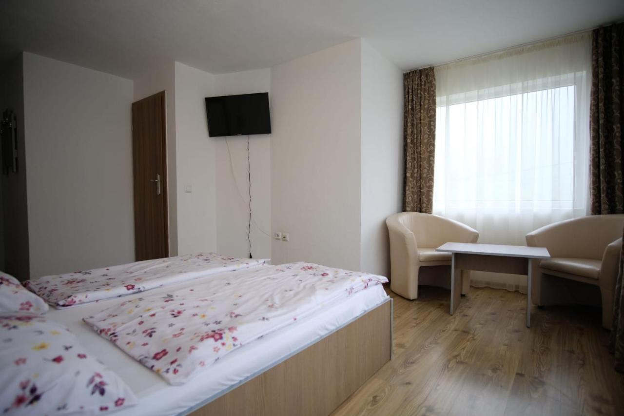Cameră dublă cu balcon