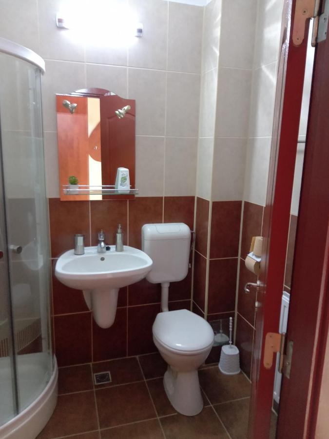 Cameră dublă cu vedere la munte