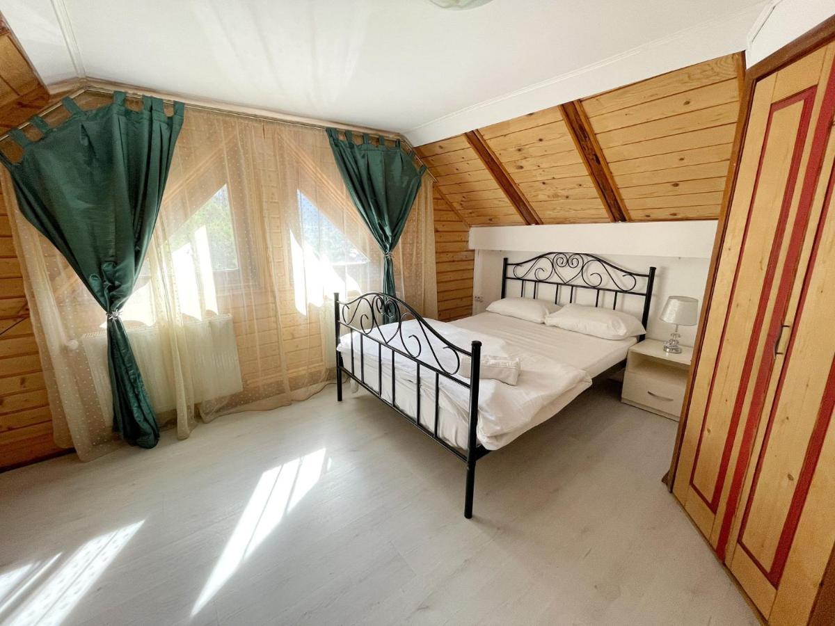 Doppelzimmer mit Bergblick