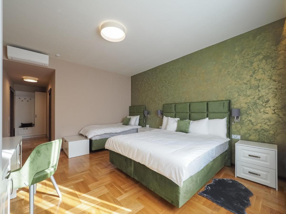 Executive Triple Room