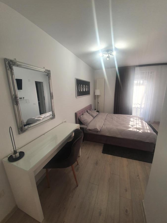 Cameră dublă cu balcon