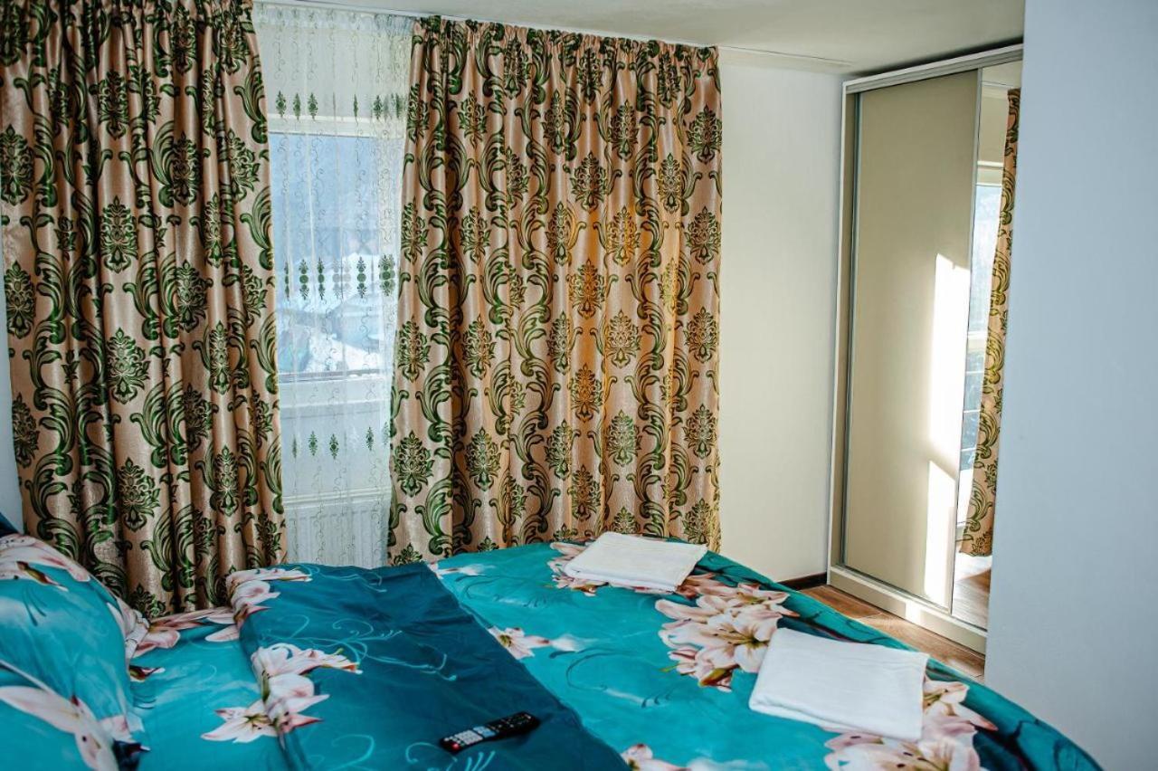 Cameră dublă cu balcon