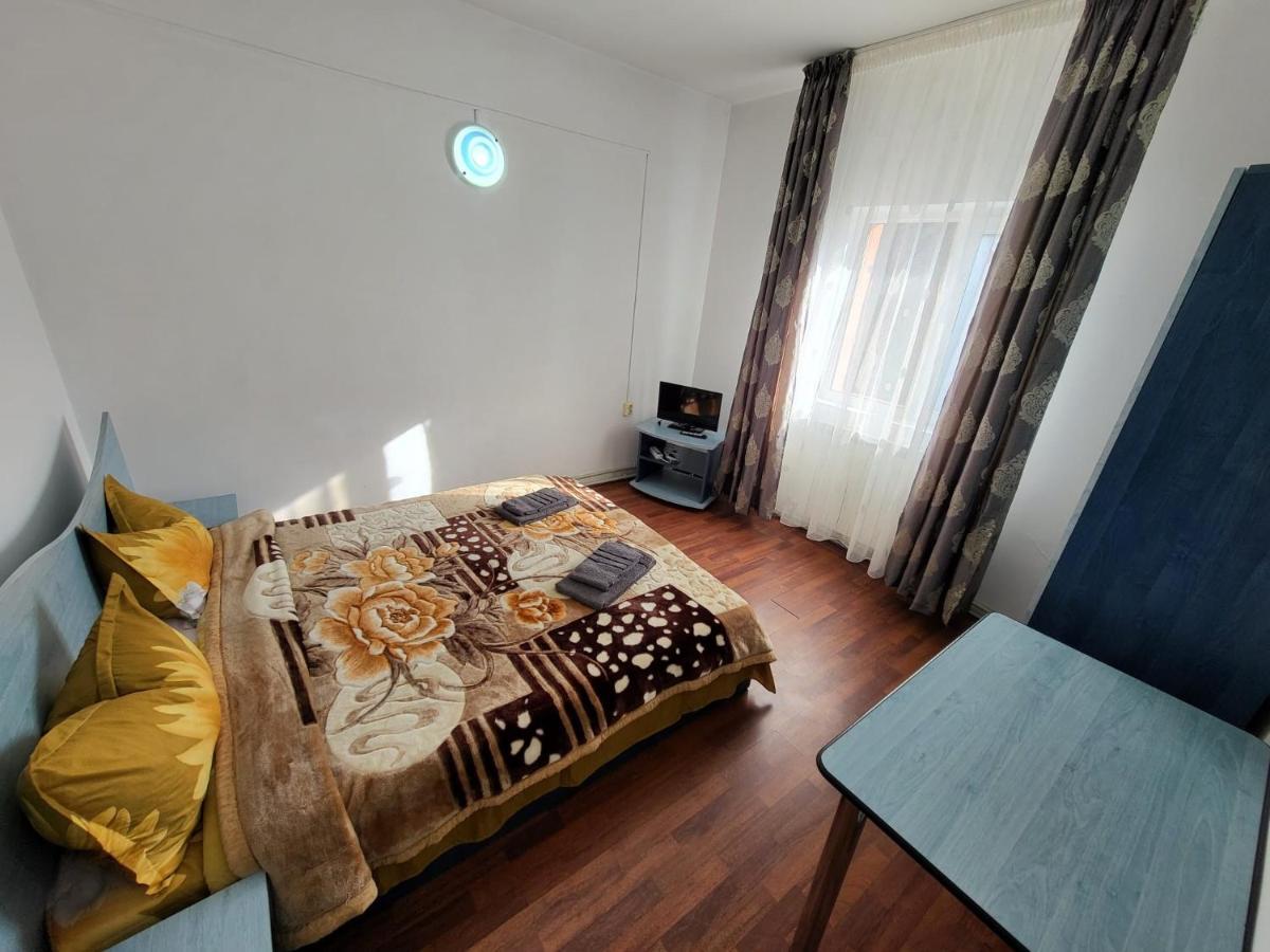 Cameră dublă cu baie privată