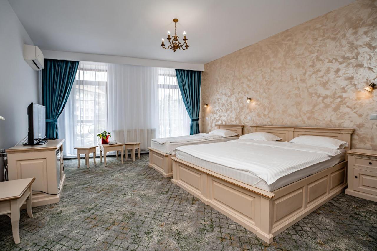 Dreibettzimmer
