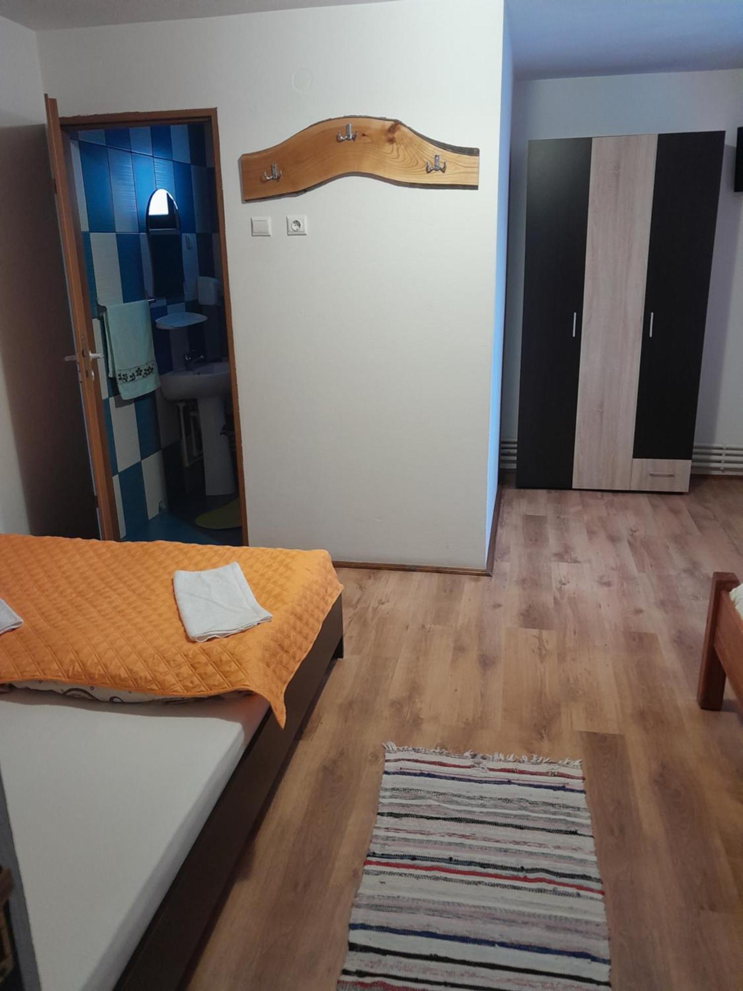 Apartament cu 2 dormitoare