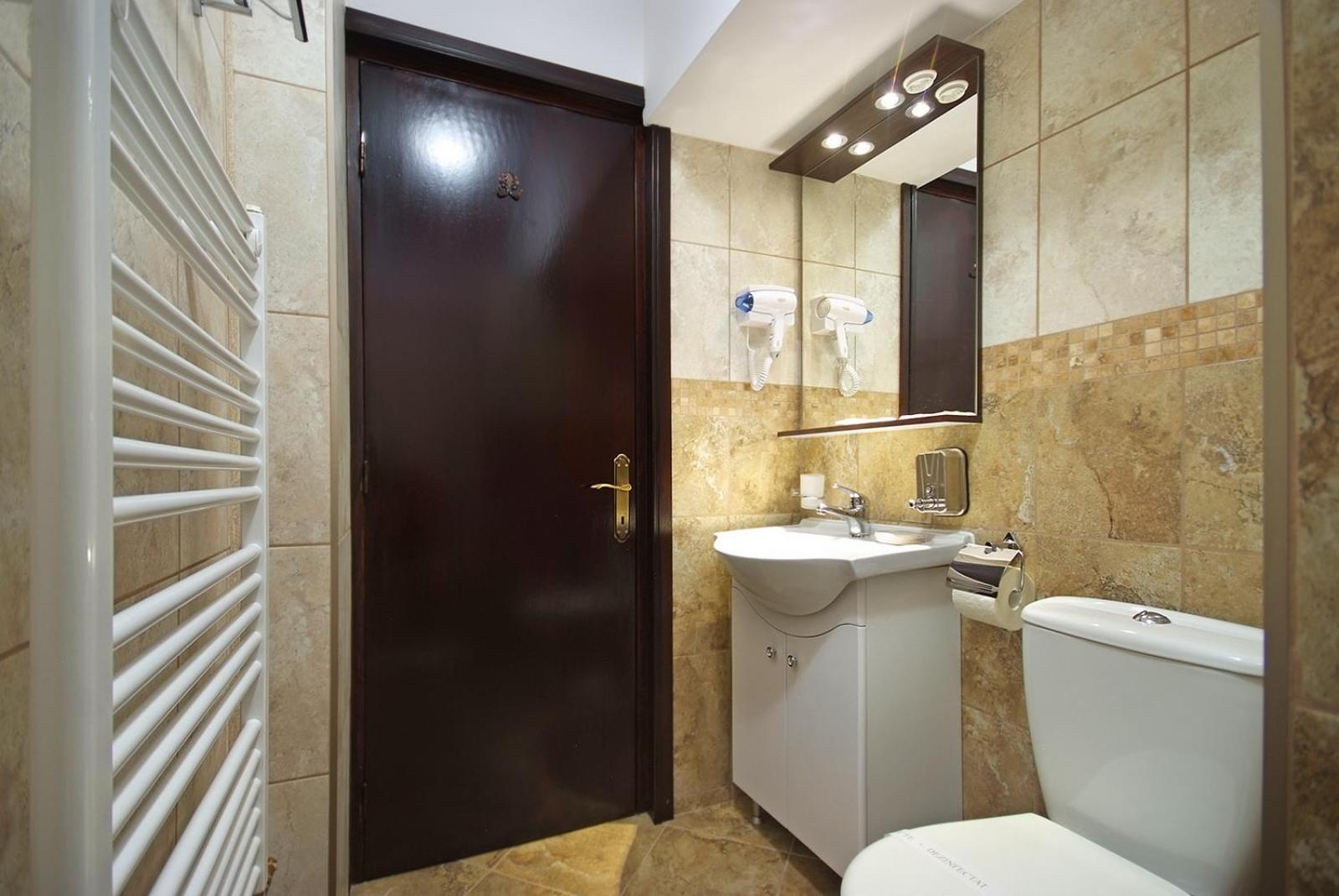 Cameră dublă fără balcon