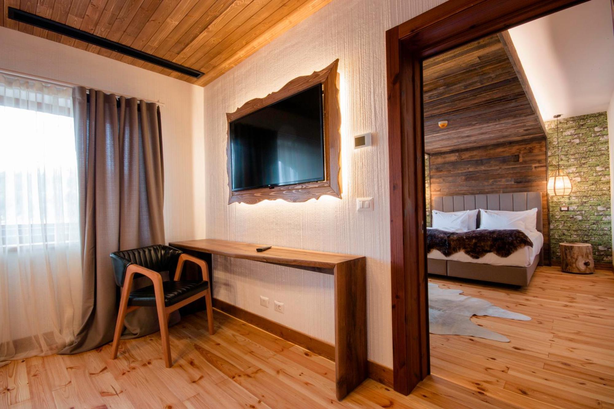 Apartament cu balcon
