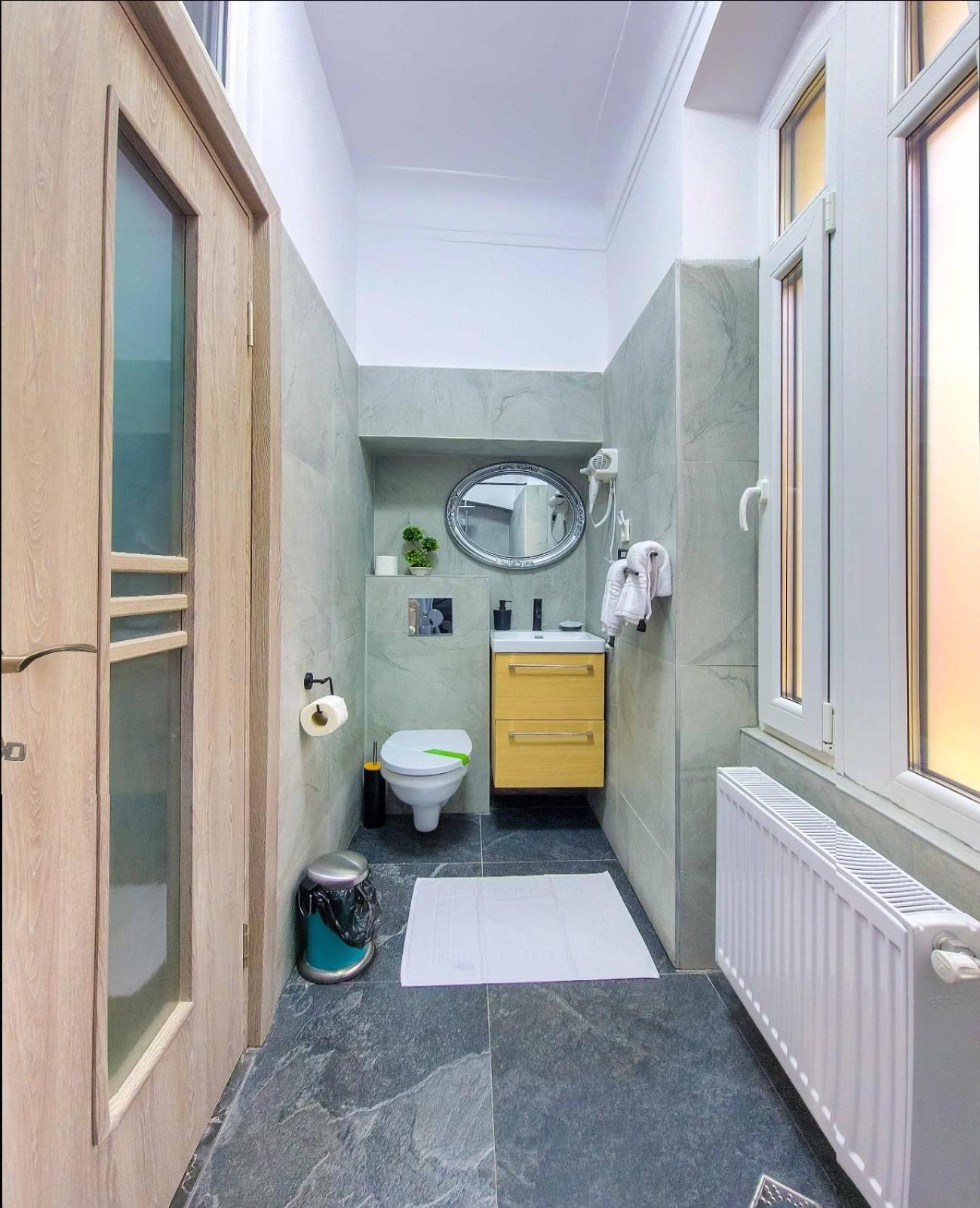 One-Bedroom Suite