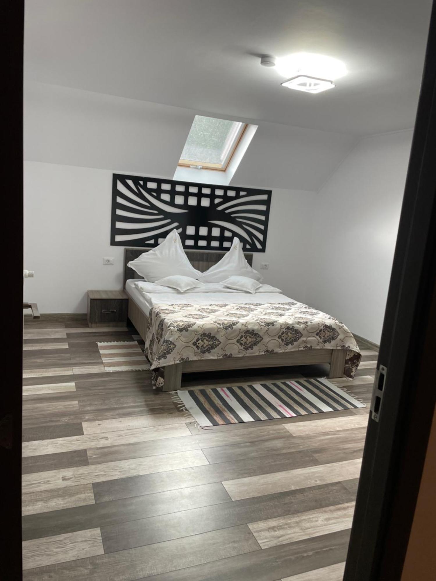 Cameră dublă