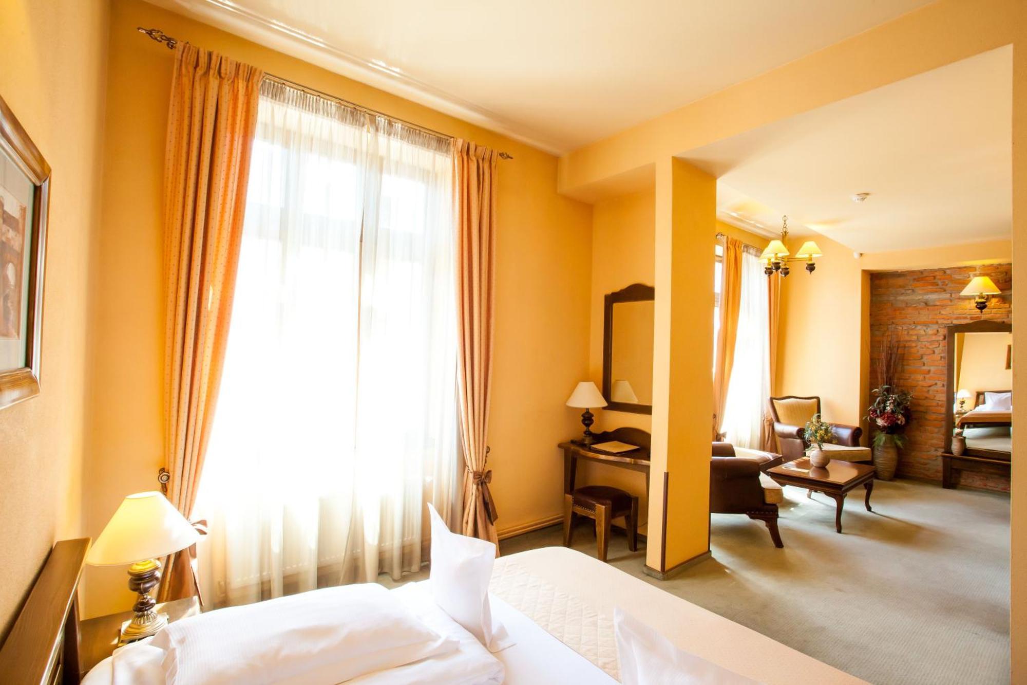 Junior Suite Second Floor,1596876032:JPEG