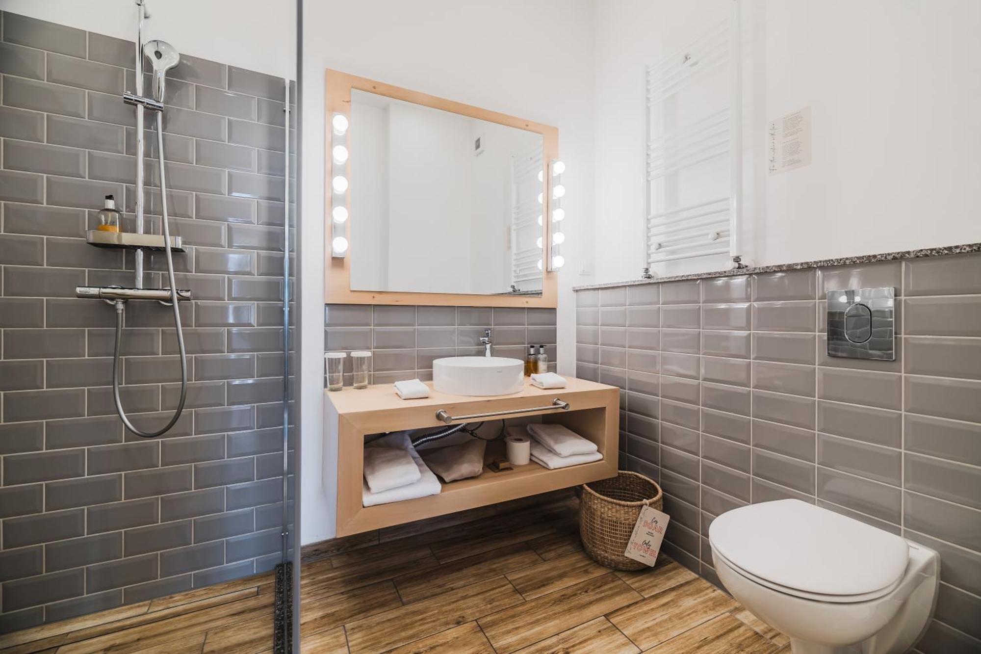 Large Twin Room