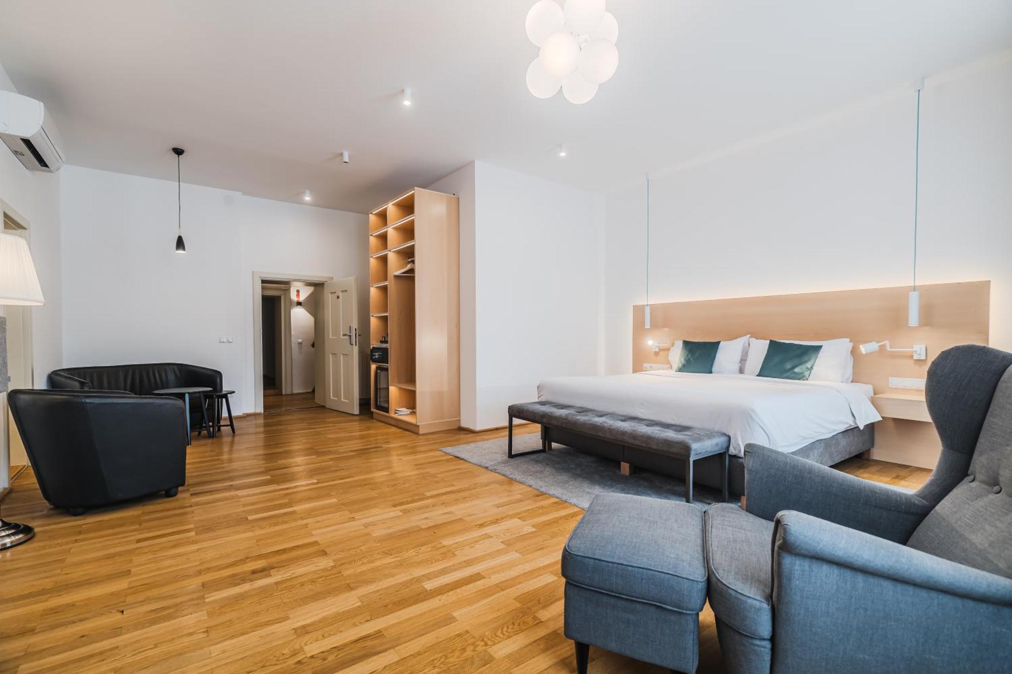 Junior Suite