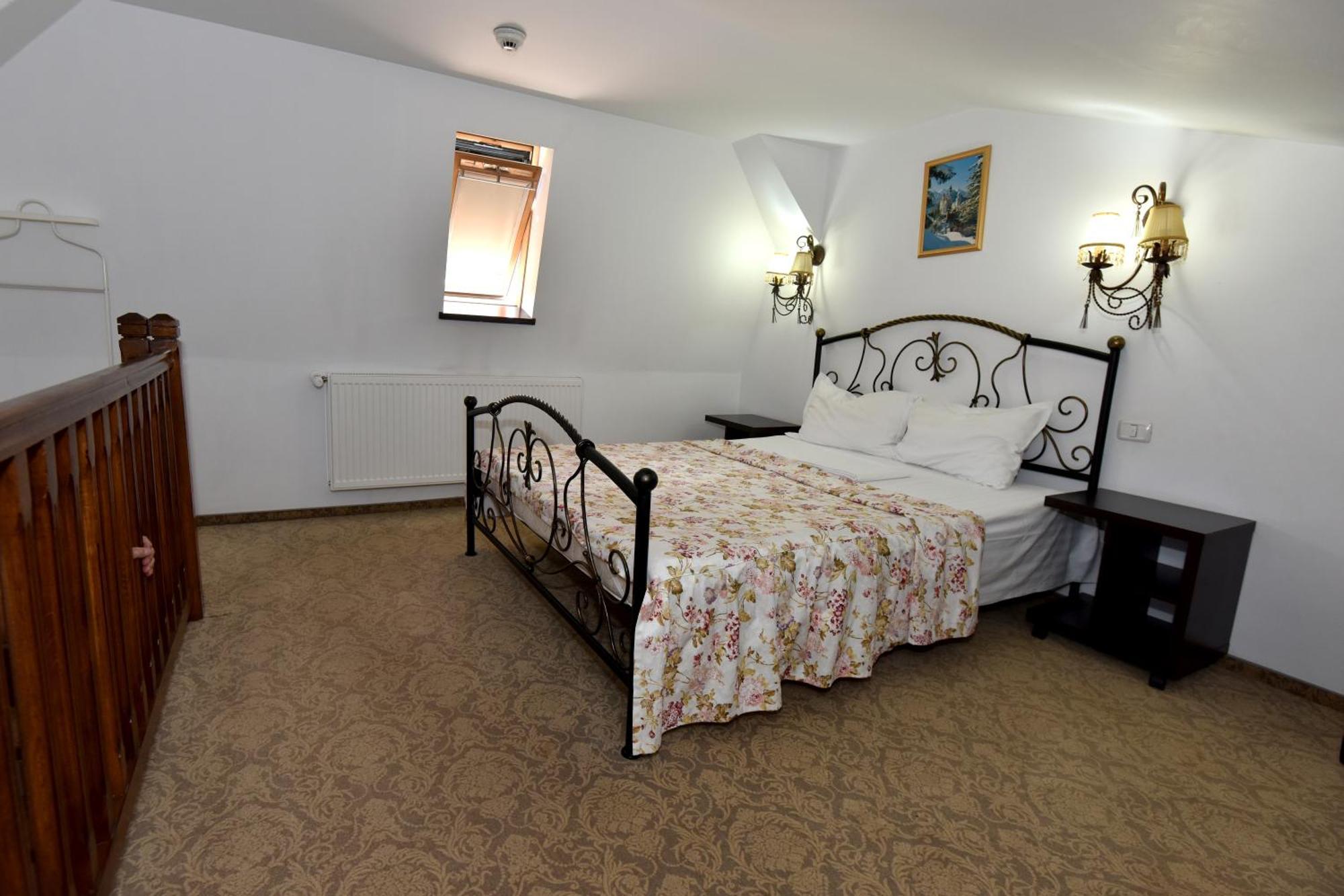 Suită duplex Premium cu balcon