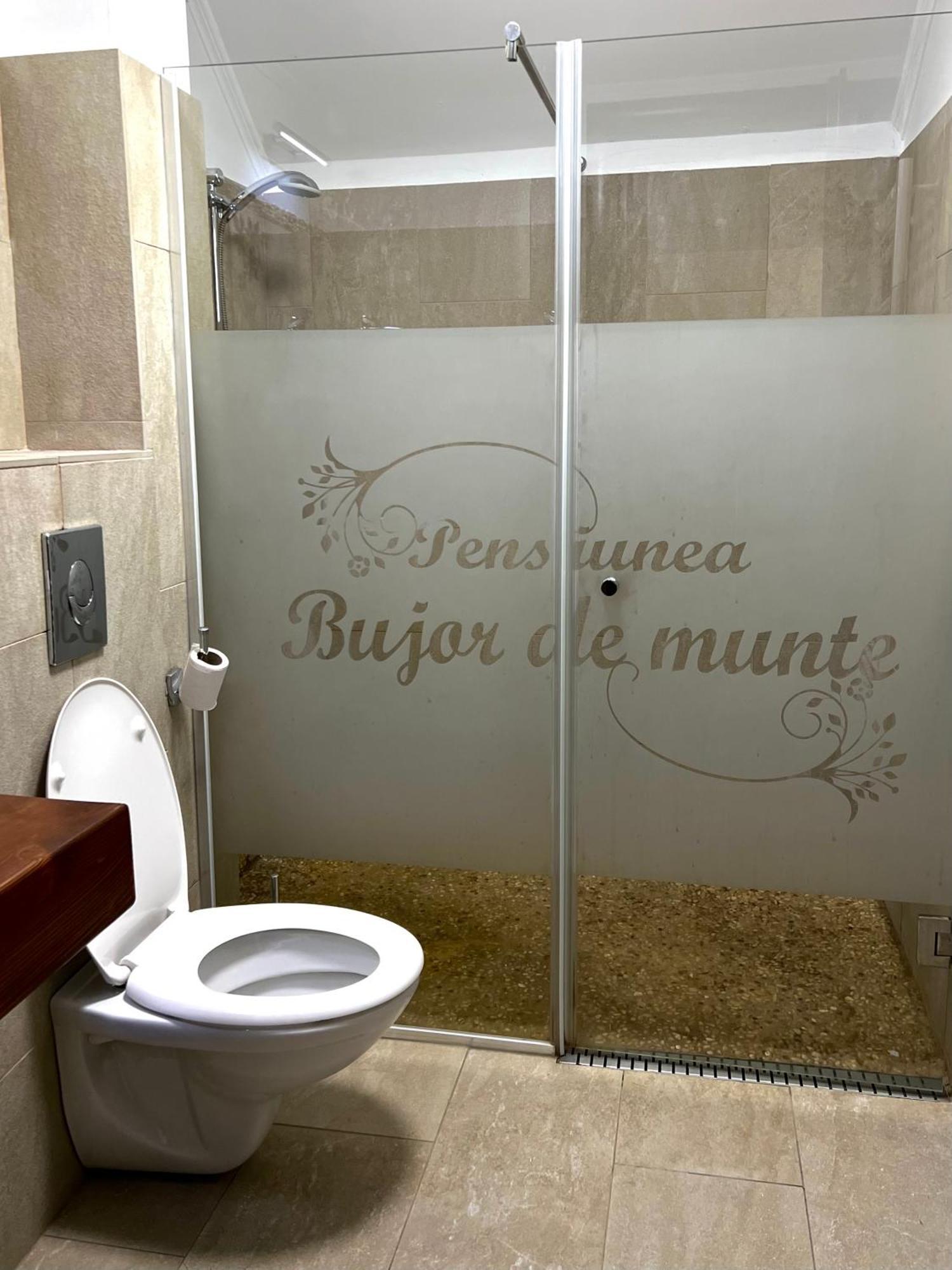 Cameră dublă cu balcon