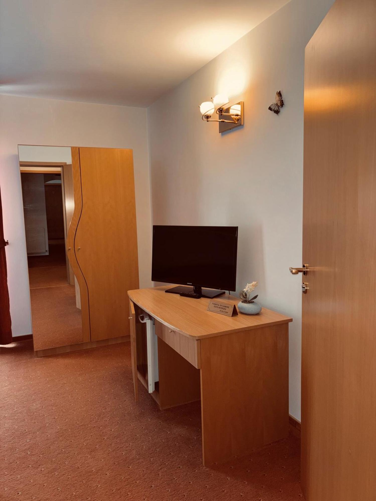 Cameră dublă standard fără balcon