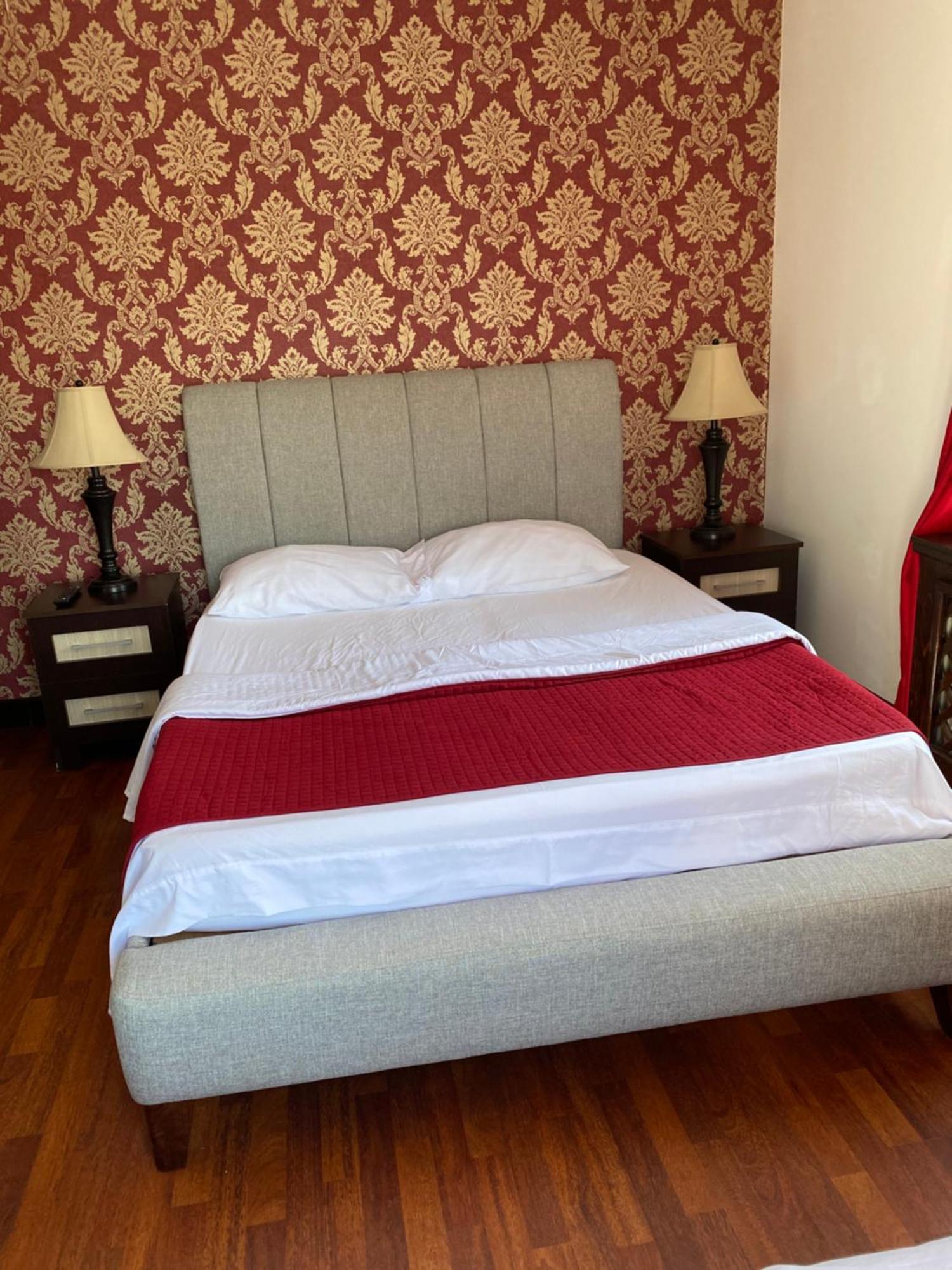 Cameră Dublă Deluxe