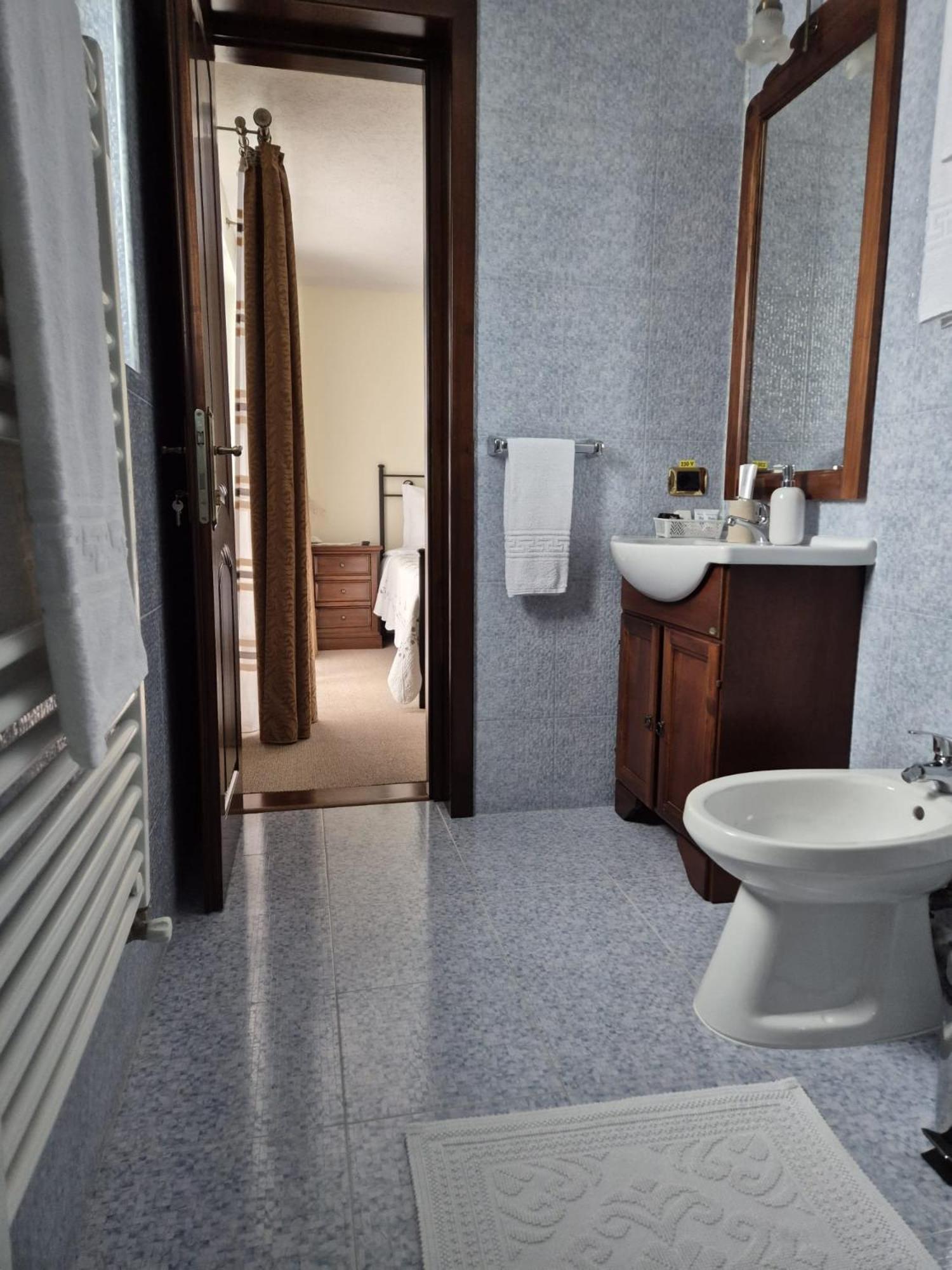 Cameră dublă cu balcon