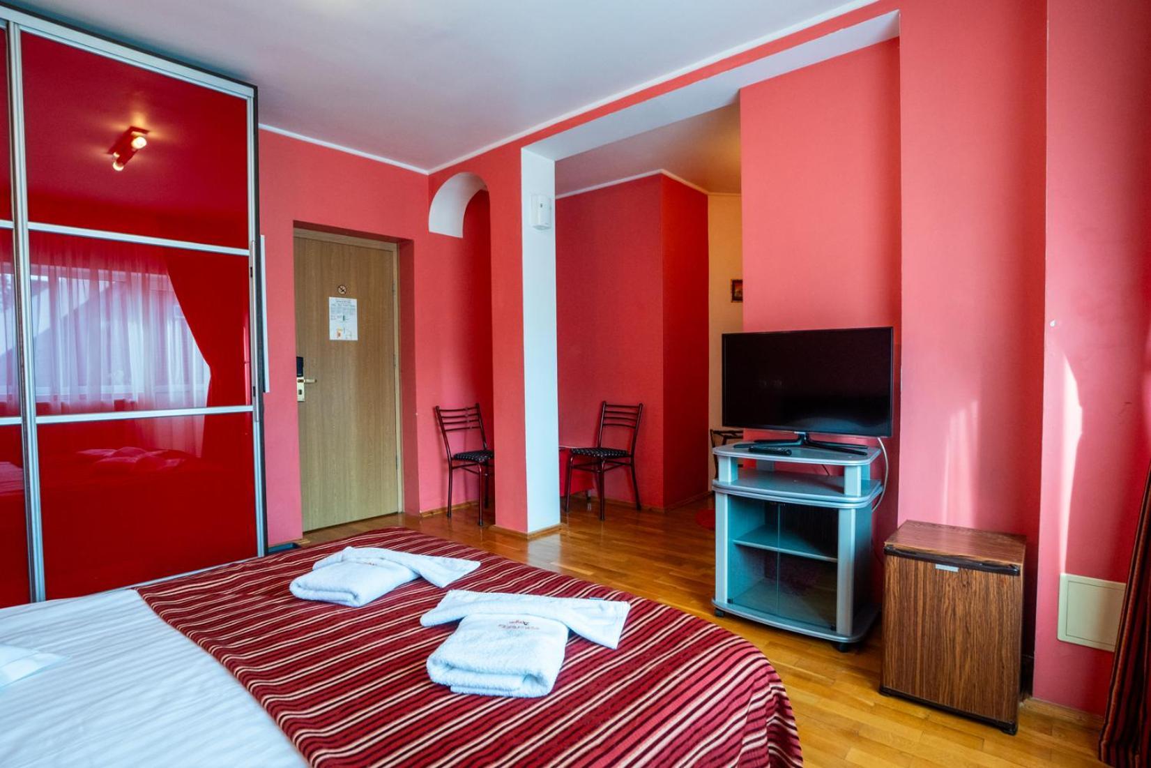 Cameră dublă cu balcon