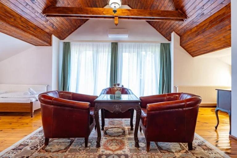 Deluxe Junior Suite