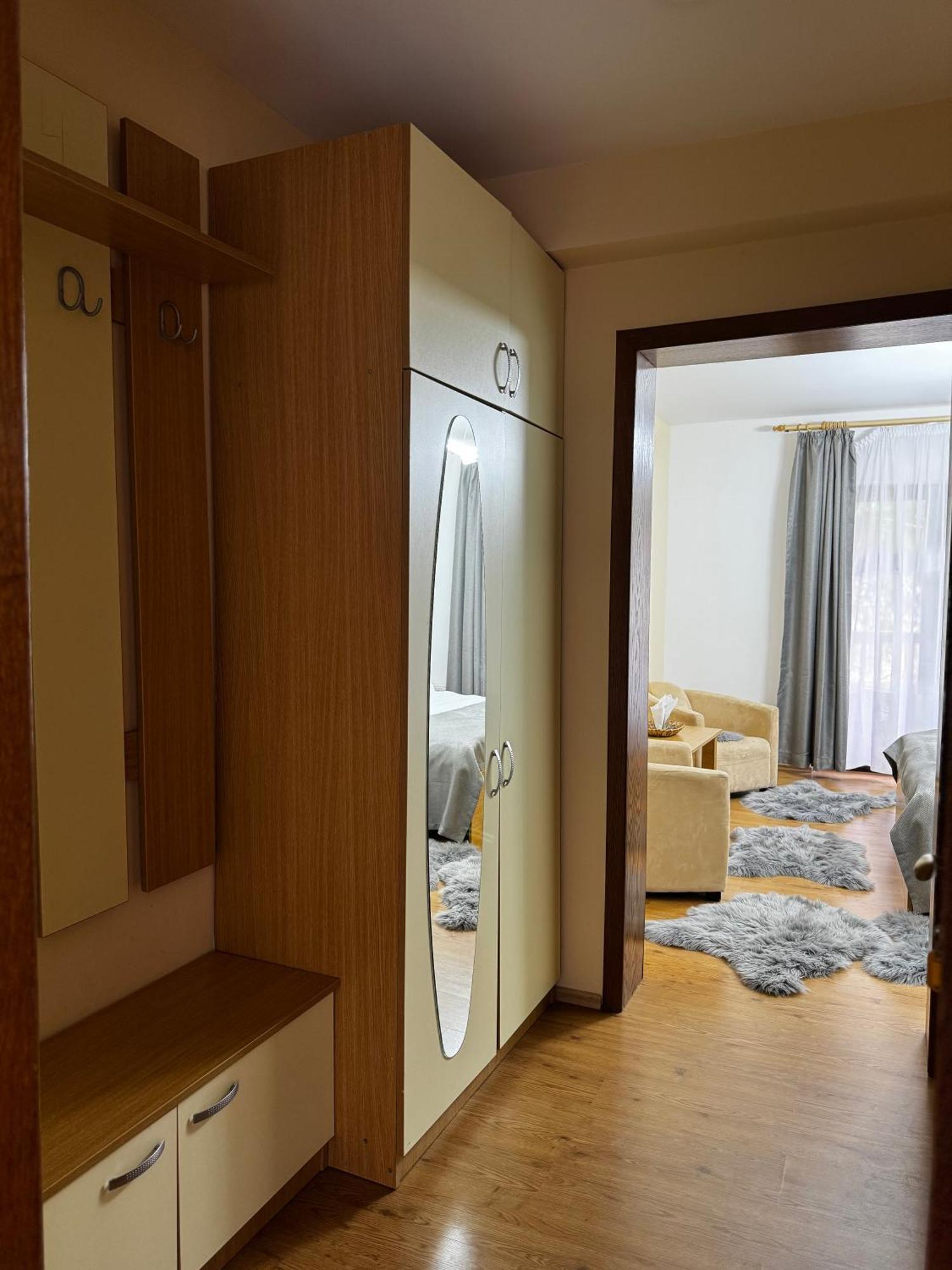 Cameră dublă cu balcon