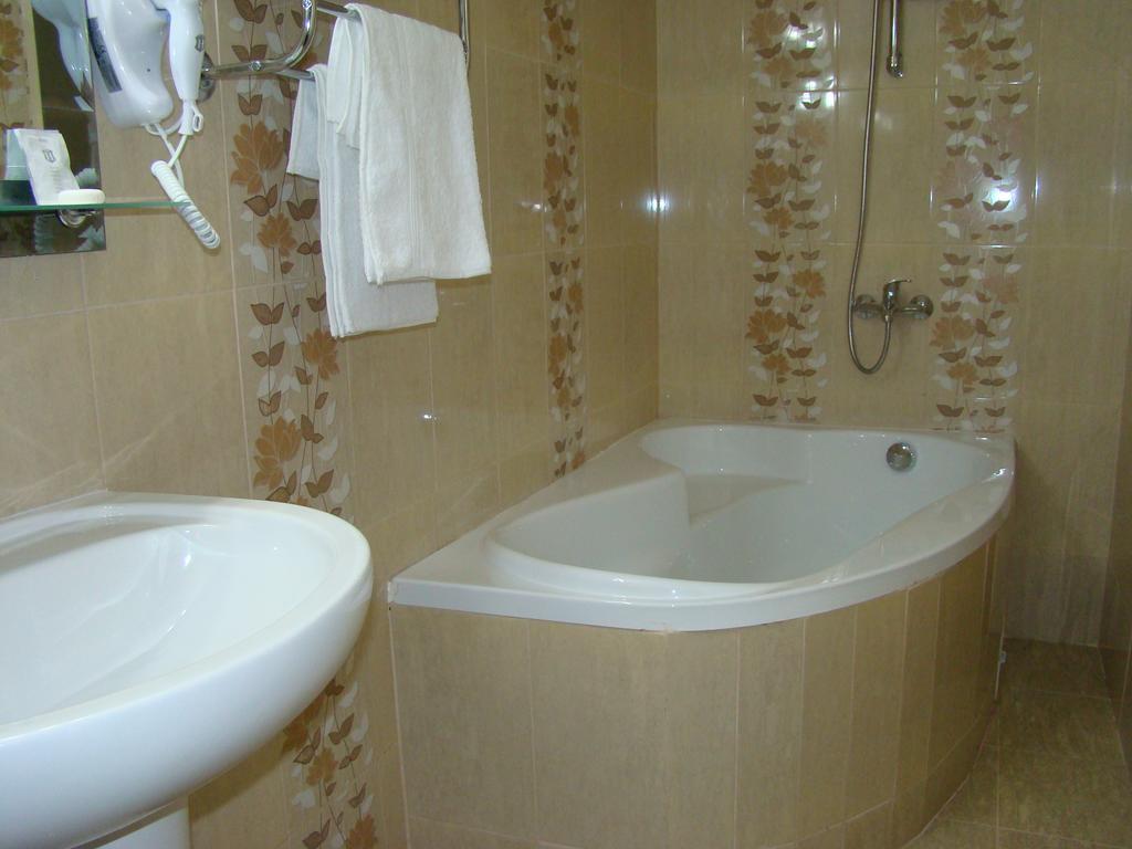 Superior Double Room with Balcony,184309296:JPEG