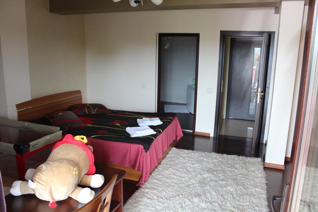Cameră Queen cu balcon