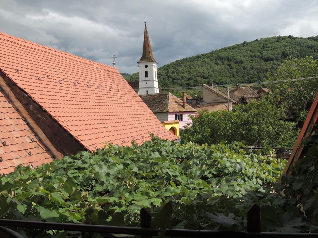 Cameră cvadruplă