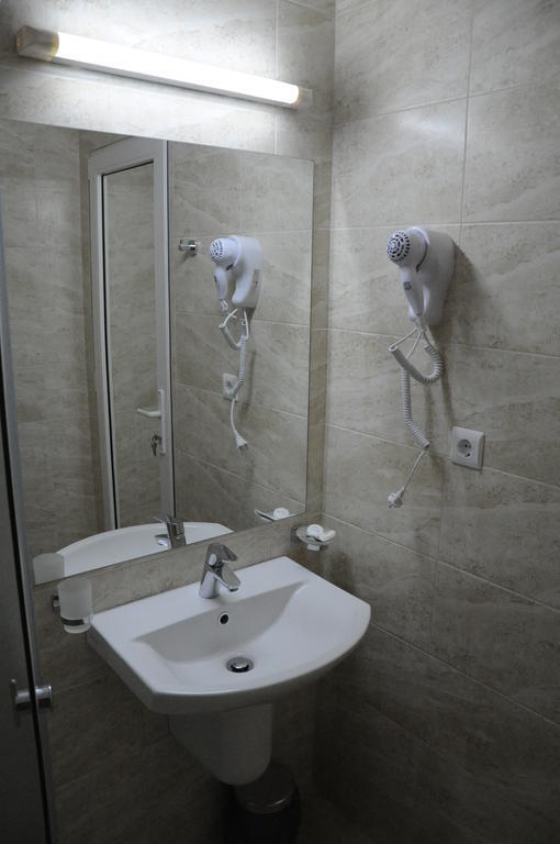 Cameră dublă cu vedere la munte