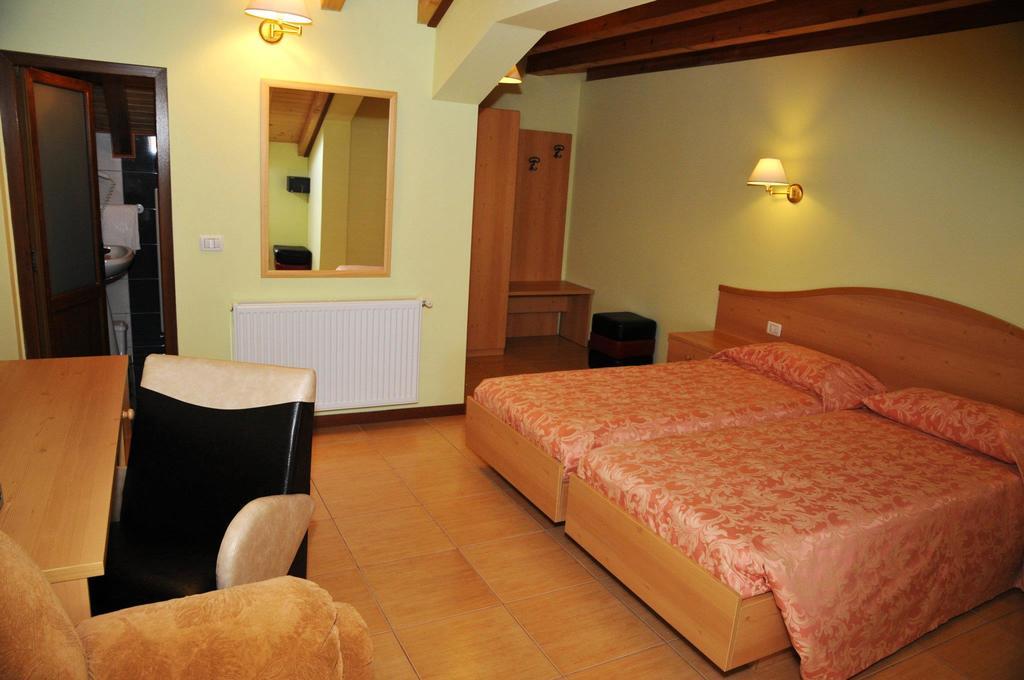 Cameră dublă sau twin cu balcon