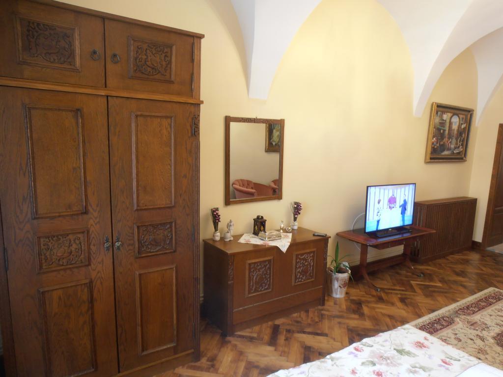 Apartment Ground Floor