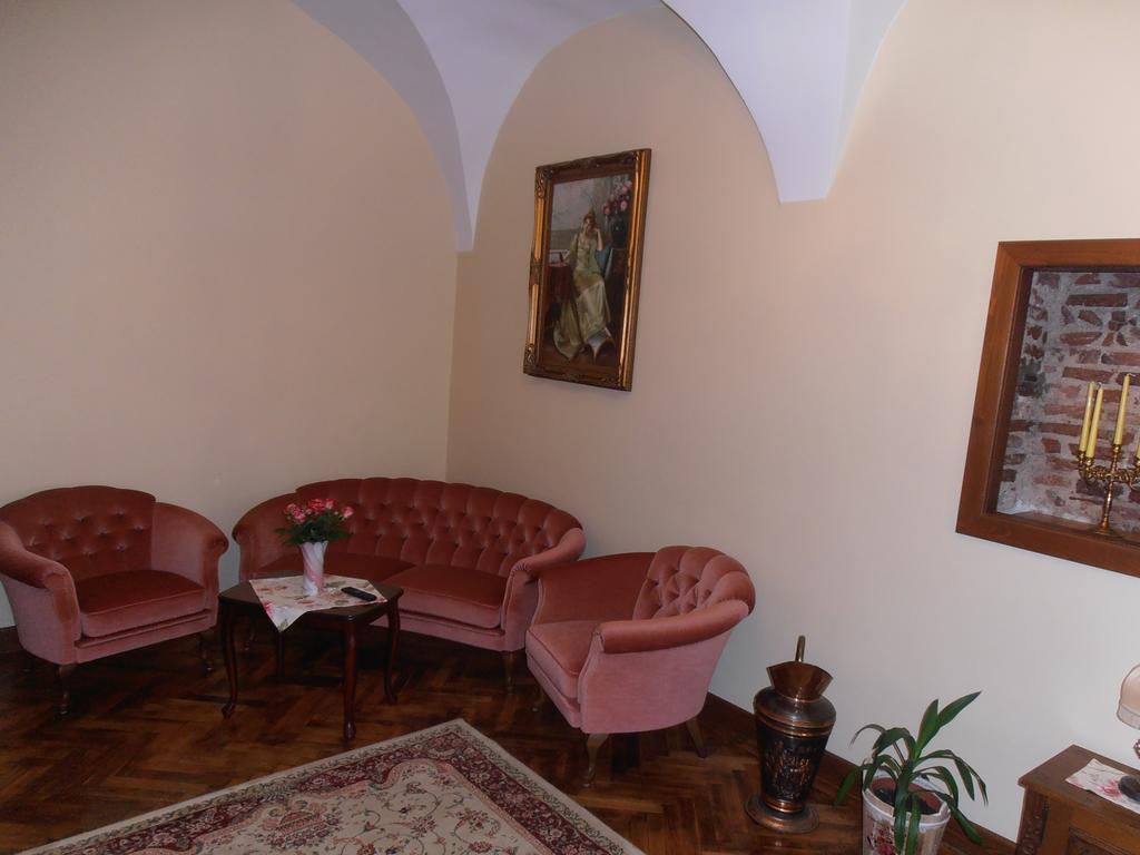 Apartment Ground Floor