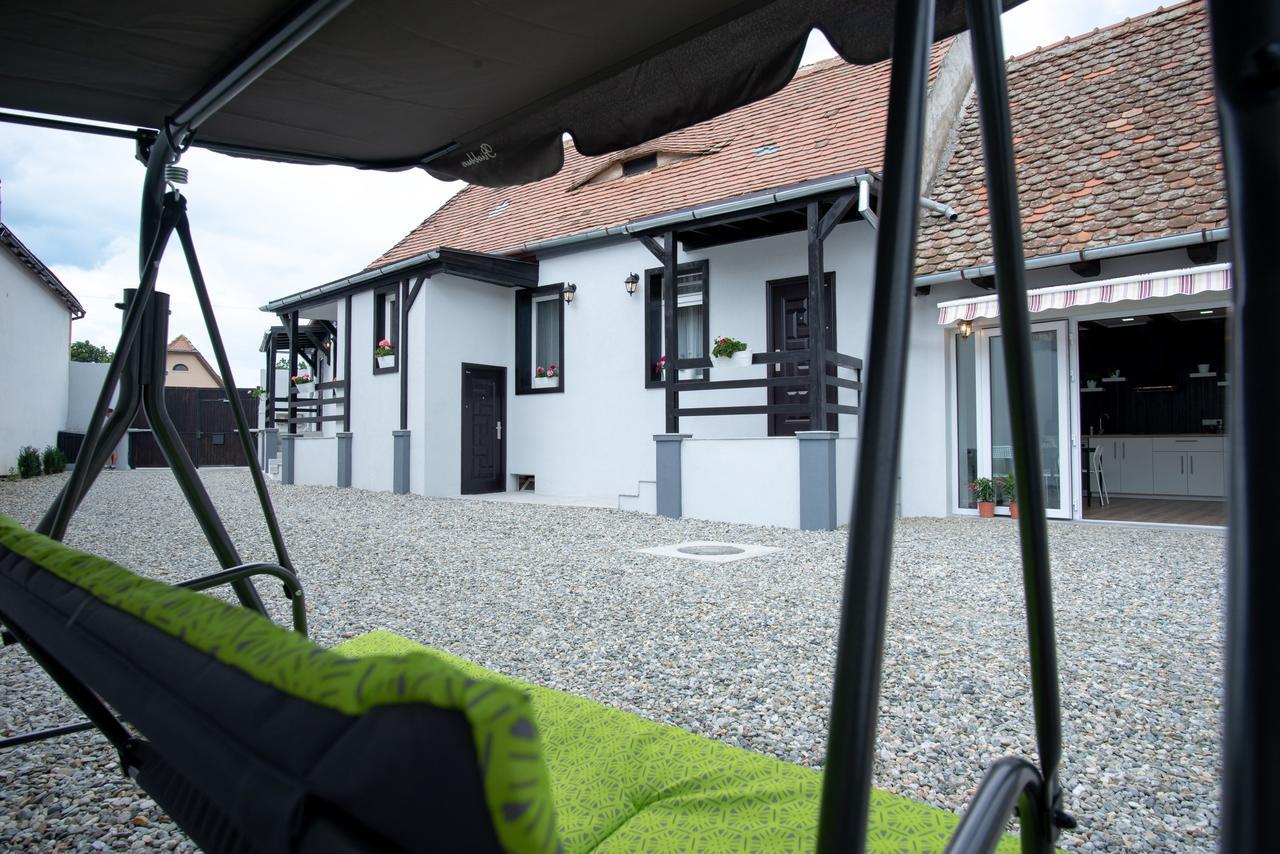 Doppelzimmer mit Patio