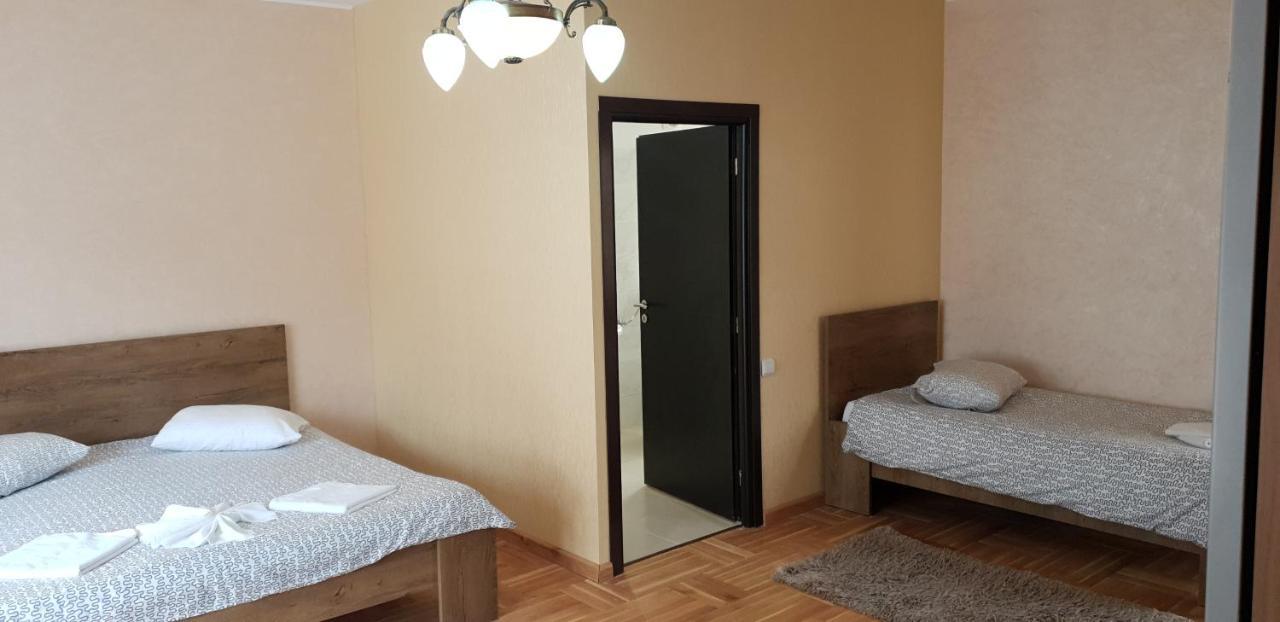 Cameră triplă cu vedere la munte