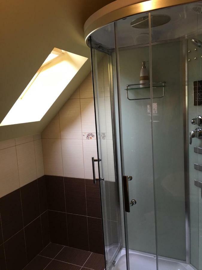 Double or Twin Room,799030101:JPEG