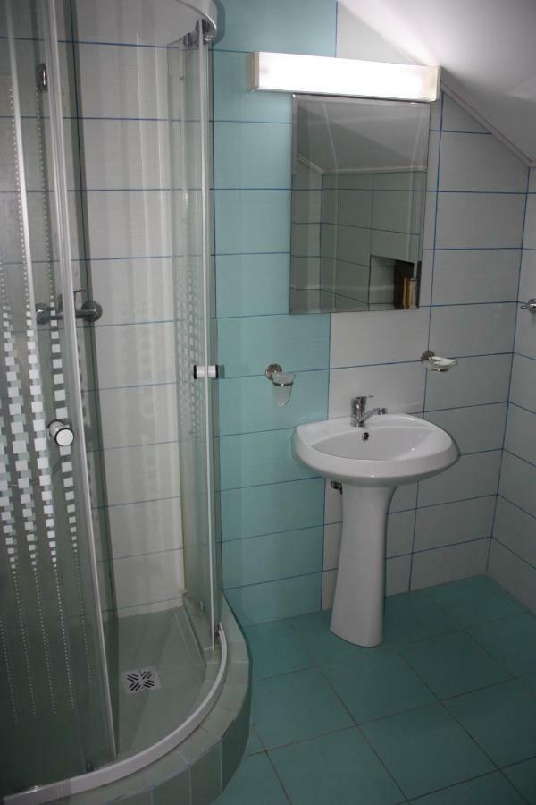Cameră dublă Deluxe cu balcon