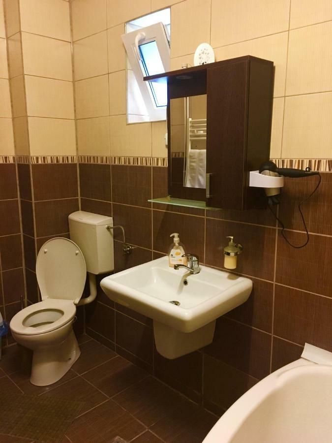 Cameră twin