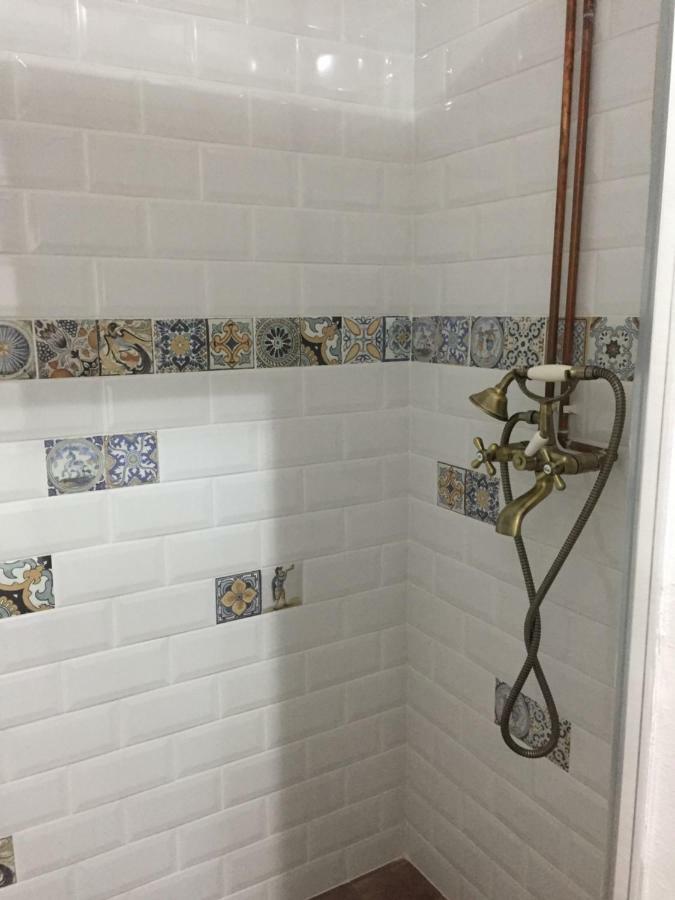 Cameră triplă