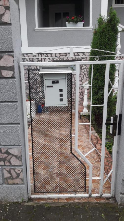 Familienzimmer mit Terrasse