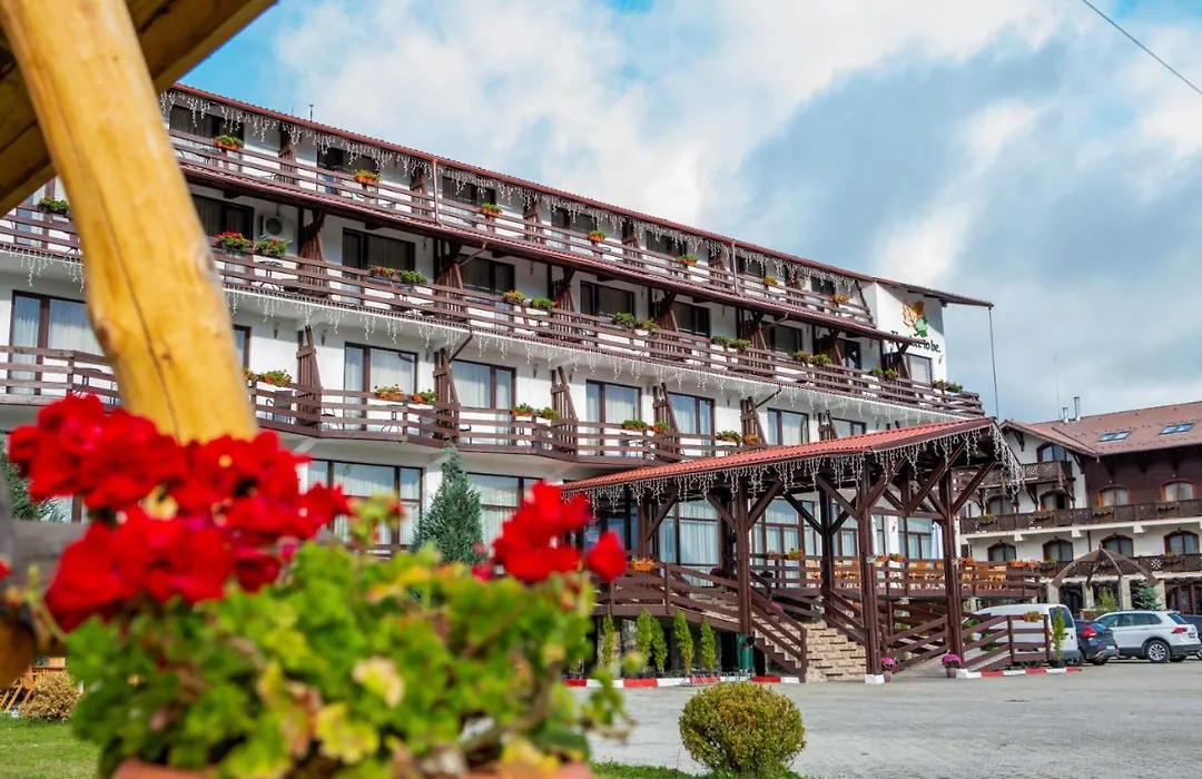 Hotel La Dolce Vita-1