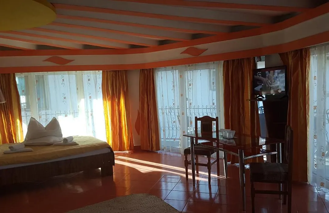 Pensiunea Casa Noastra-1