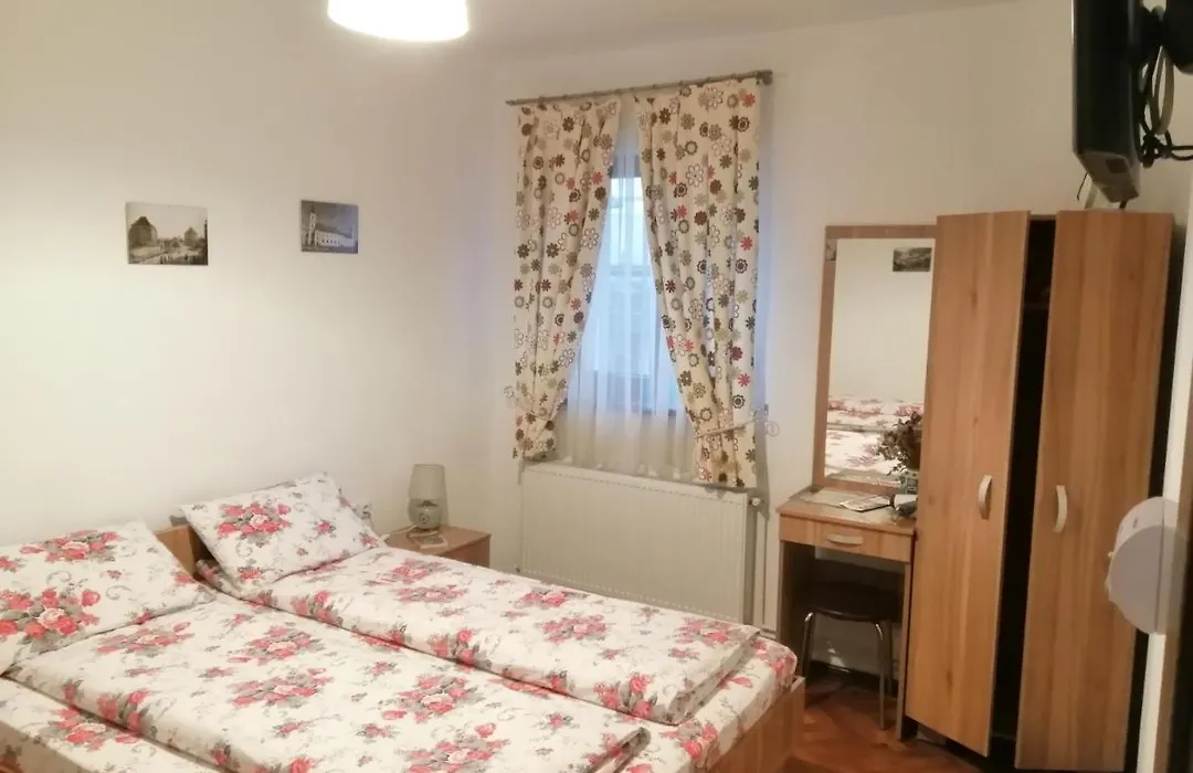 Apartament Aima-1