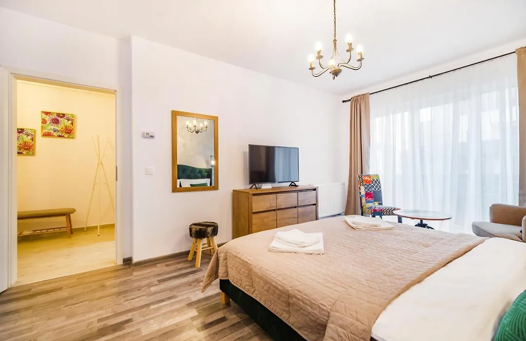 Apartament Smarald-1